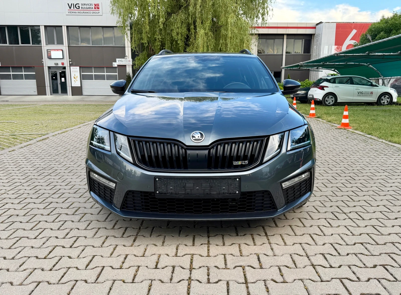 Skoda Octavia VRS 2.0TDI 4x4  ACC ТОП СЪСТОЯНИЕ !!!  , снимка 8 - Автомобили и джипове - 54894176