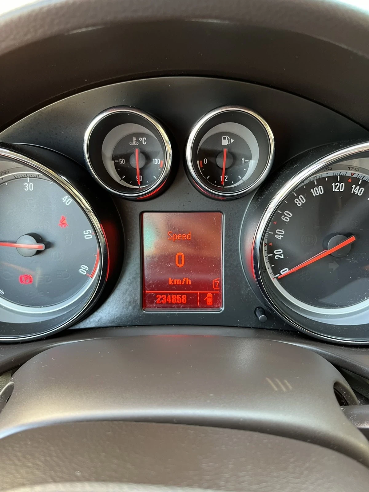 Opel Insignia, снимка 12 - Автомобили и джипове - 54932034