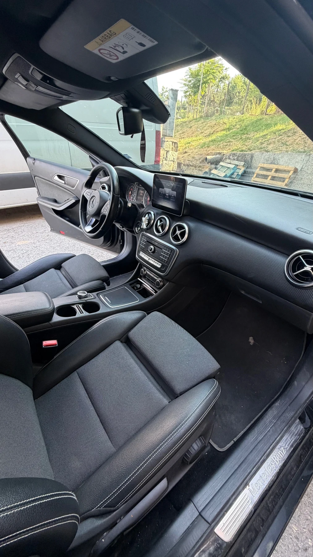 Mercedes-Benz A 180, снимка 5 - Автомобили и джипове - 55091884