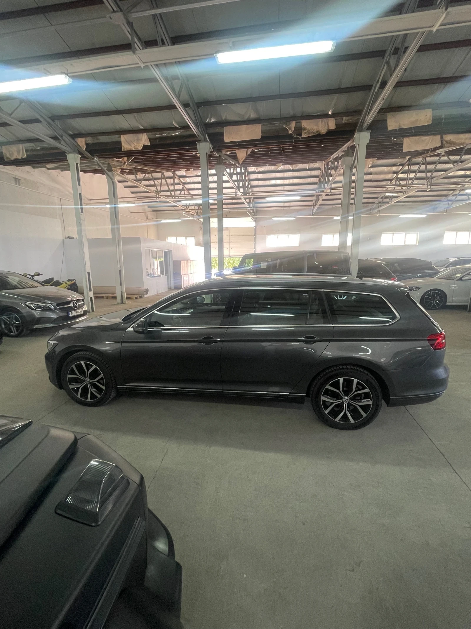 VW Passat 2.0tdi/4motion/камера/подгрев/лед адаптив/ФУЛЛ!!!, снимка 8 - Автомобили и джипове - 55270471