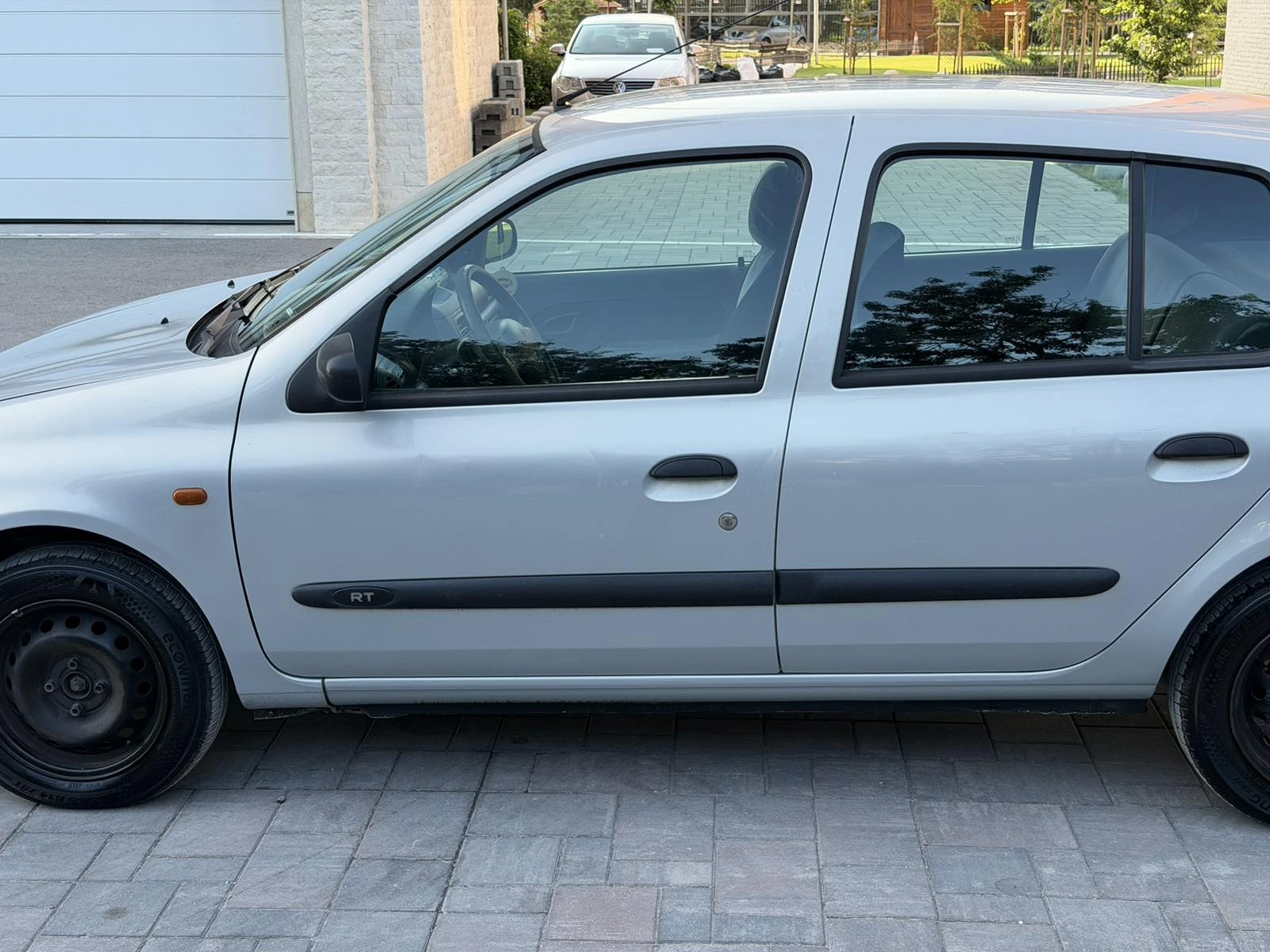 Renault Clio, снимка 6 - Автомобили и джипове - 55338515