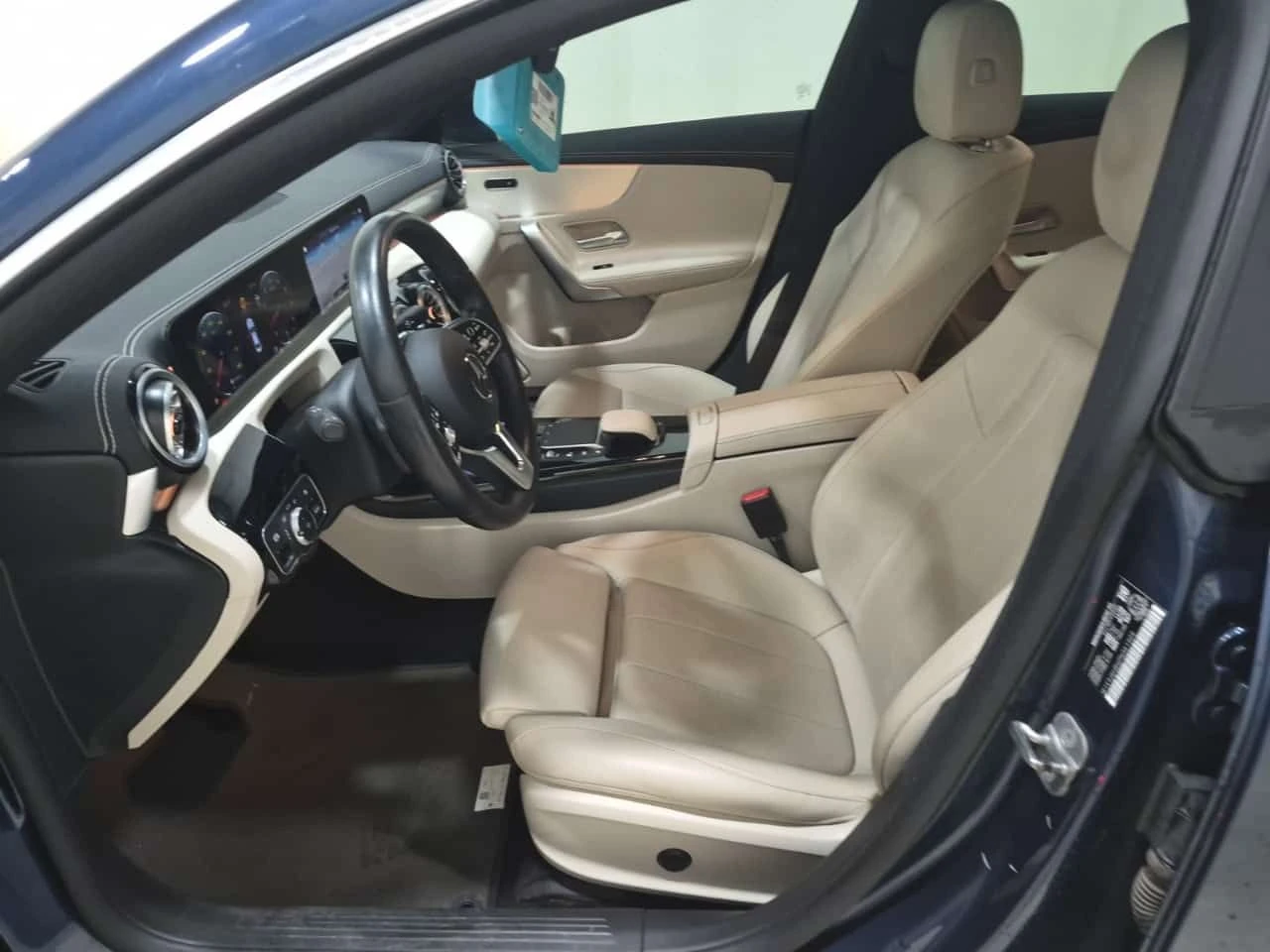 Mercedes-Benz CLA 250 AMG Line * CARFAX * Без инциденти * , снимка 9 - Автомобили и джипове - 55455198