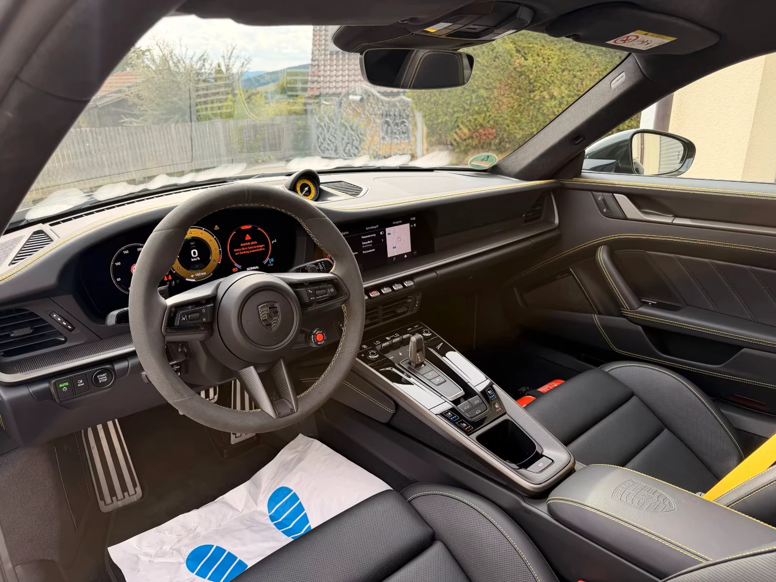Porsche 911 992.2* TURBO S* BURM* LIFT* 350 CAM* DISTR* KEYLES, снимка 5 - Автомобили и джипове - 55660045