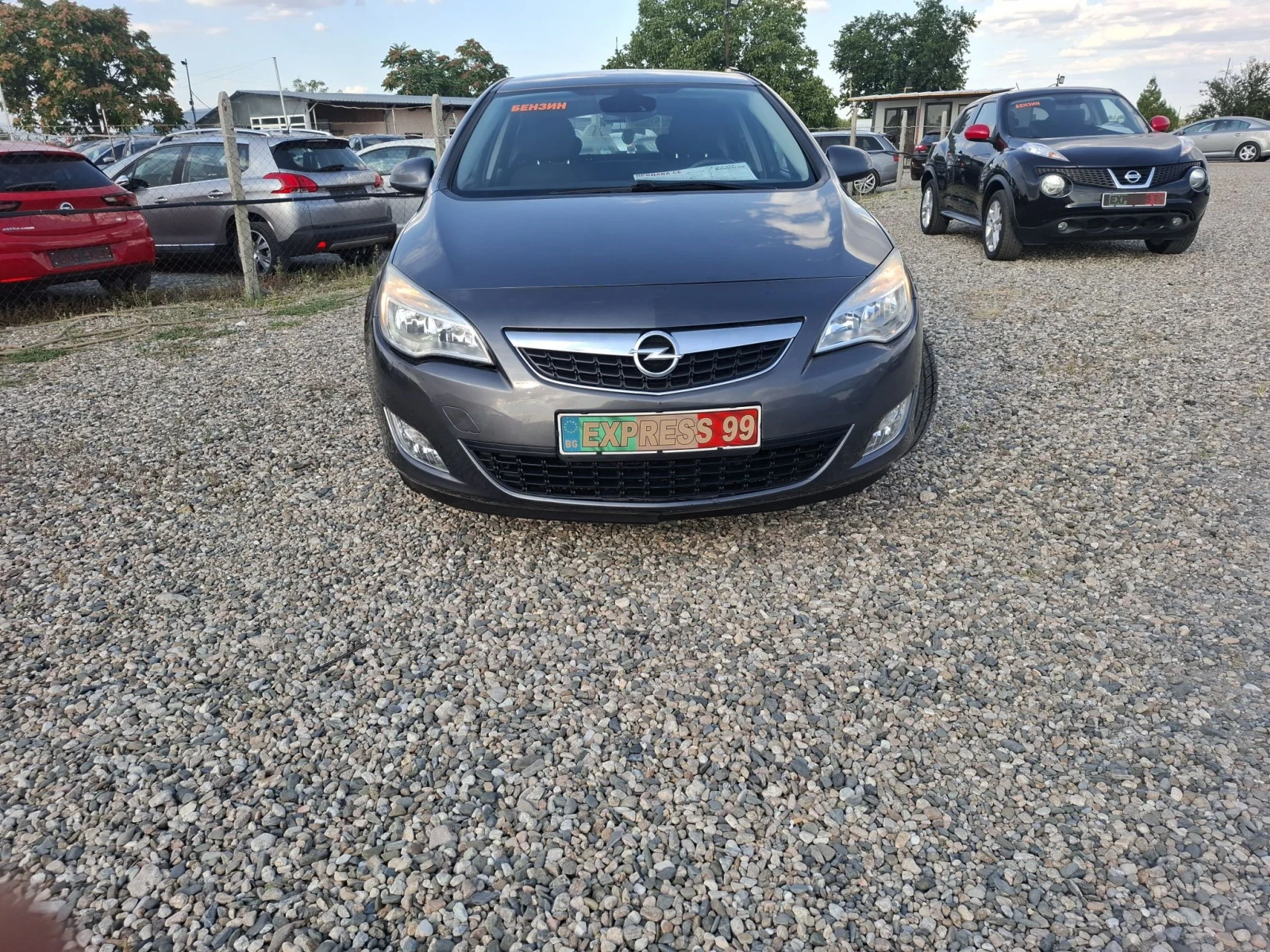 Opel Astra 1.6i  116k.c. Evro 5, снимка 17 - Автомобили и джипове - 55666404