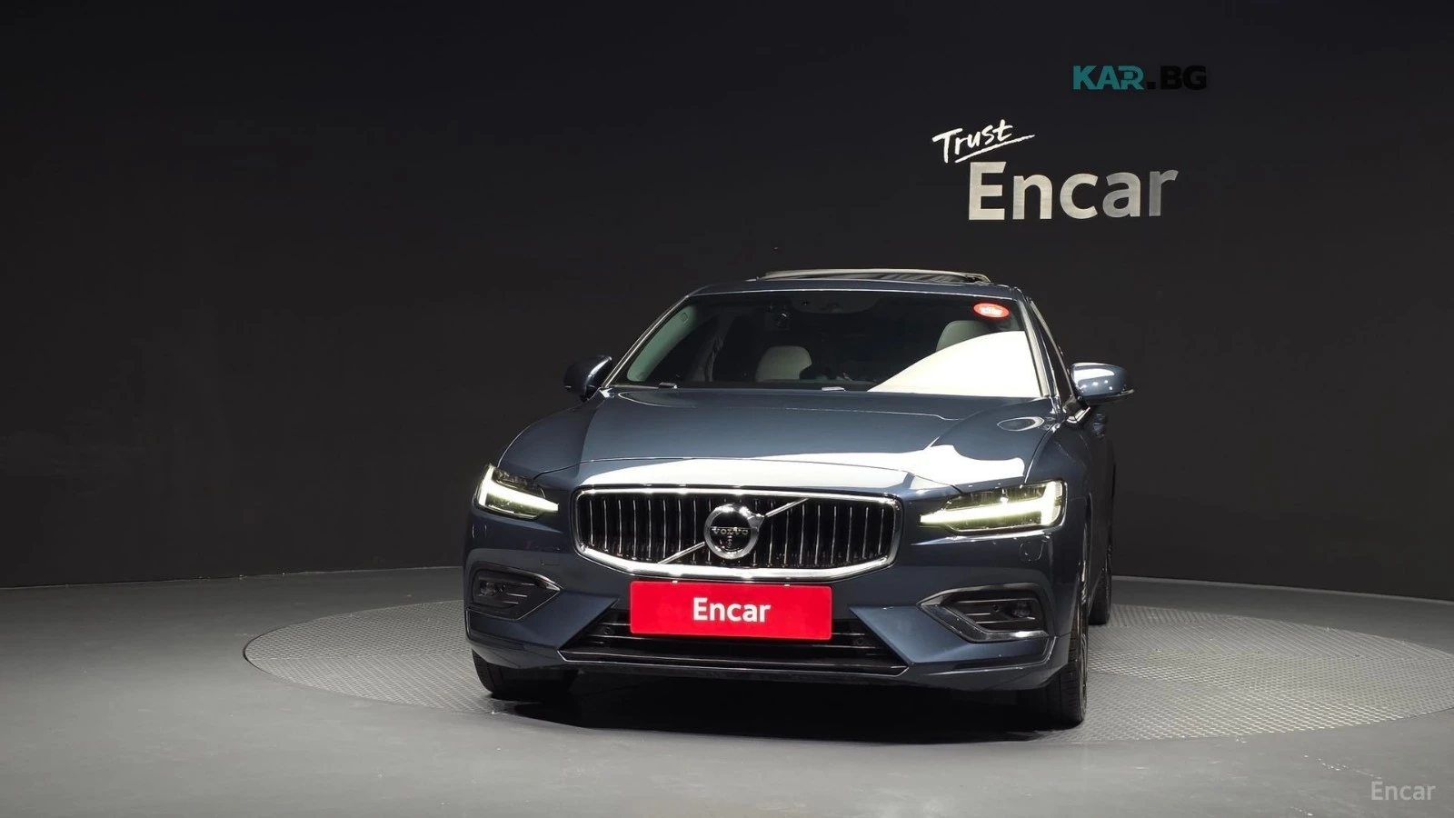 Volvo S60 T5* INSCRIPTION* DISTRONIC* 360* ОБДУХ* МАСАЖИ* ХЕ, снимка 2 - Автомобили и джипове - 55976678