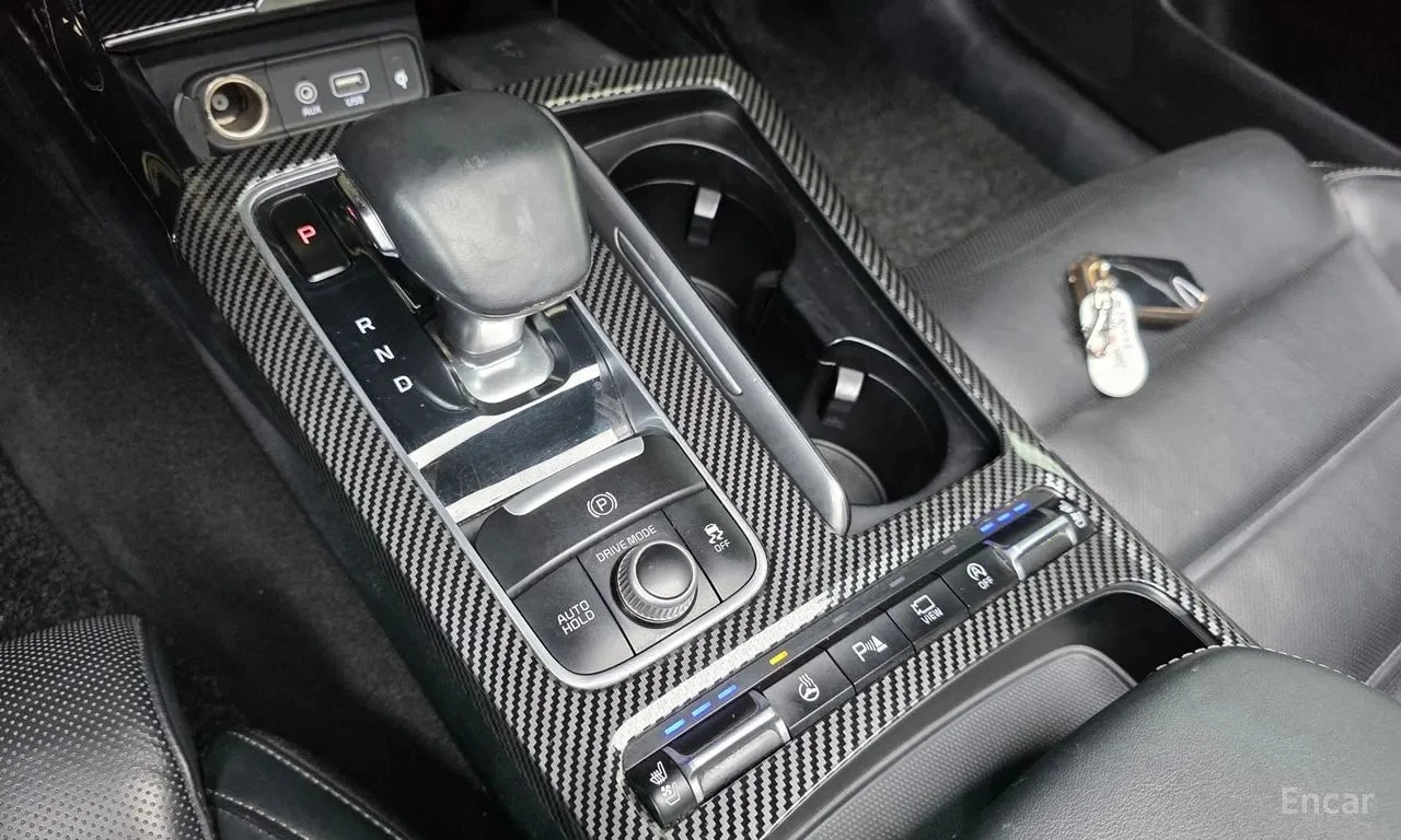 Kia Stinger 3.3 Turbo | АВТОФИНАНСИРАНЕ, снимка 9 - Автомобили и джипове - 56122307