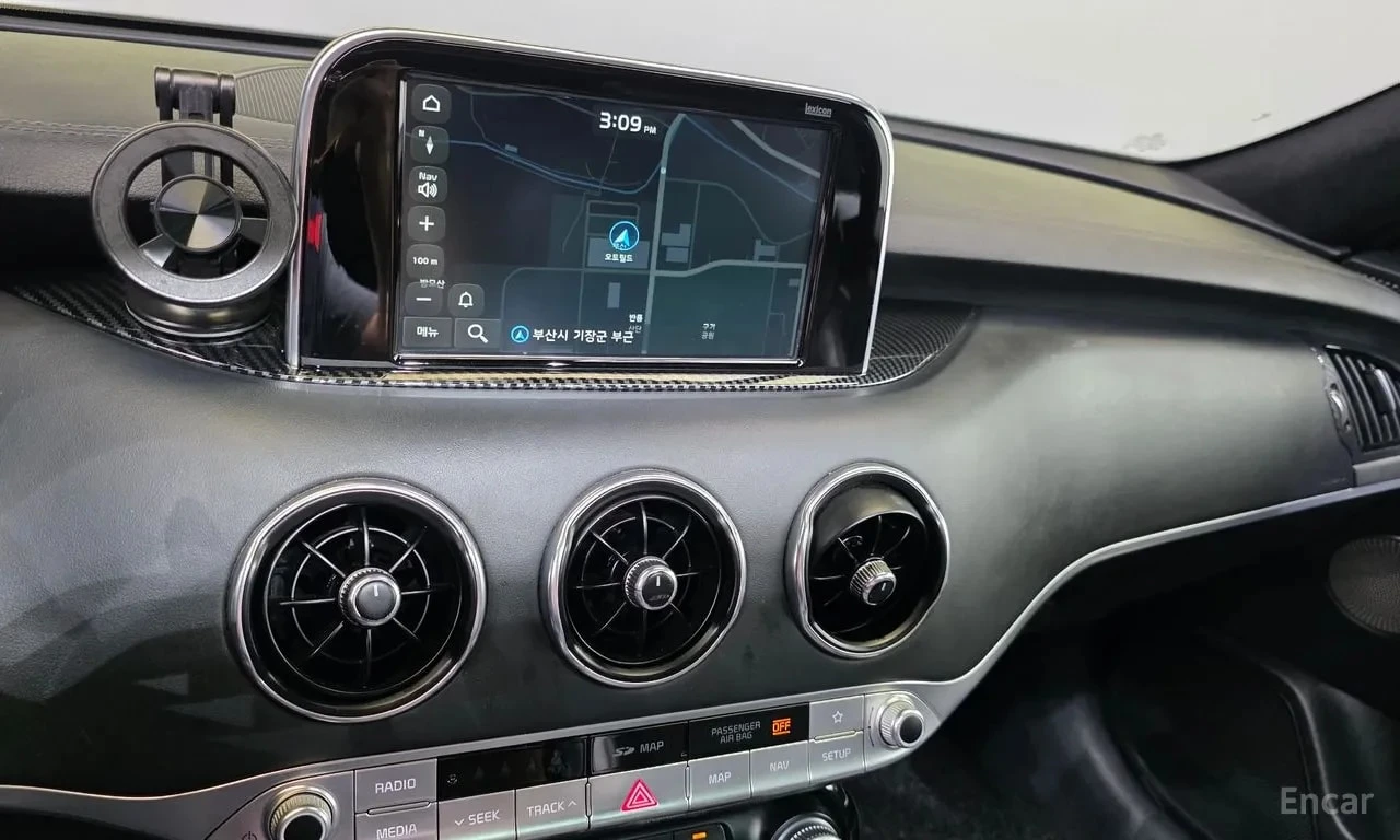 Kia Stinger 3.3 Turbo | АВТОФИНАНСИРАНЕ, снимка 14 - Автомобили и джипове - 56122307