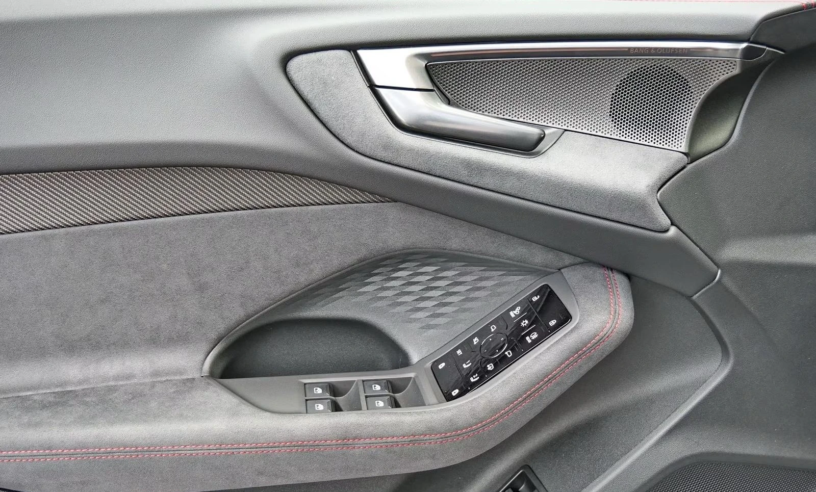 Audi Rs5 AVANT / TECH PRO / MATRIX / HUD / PANO / B&O / 360, снимка 6 - Автомобили и джипове - 56224510