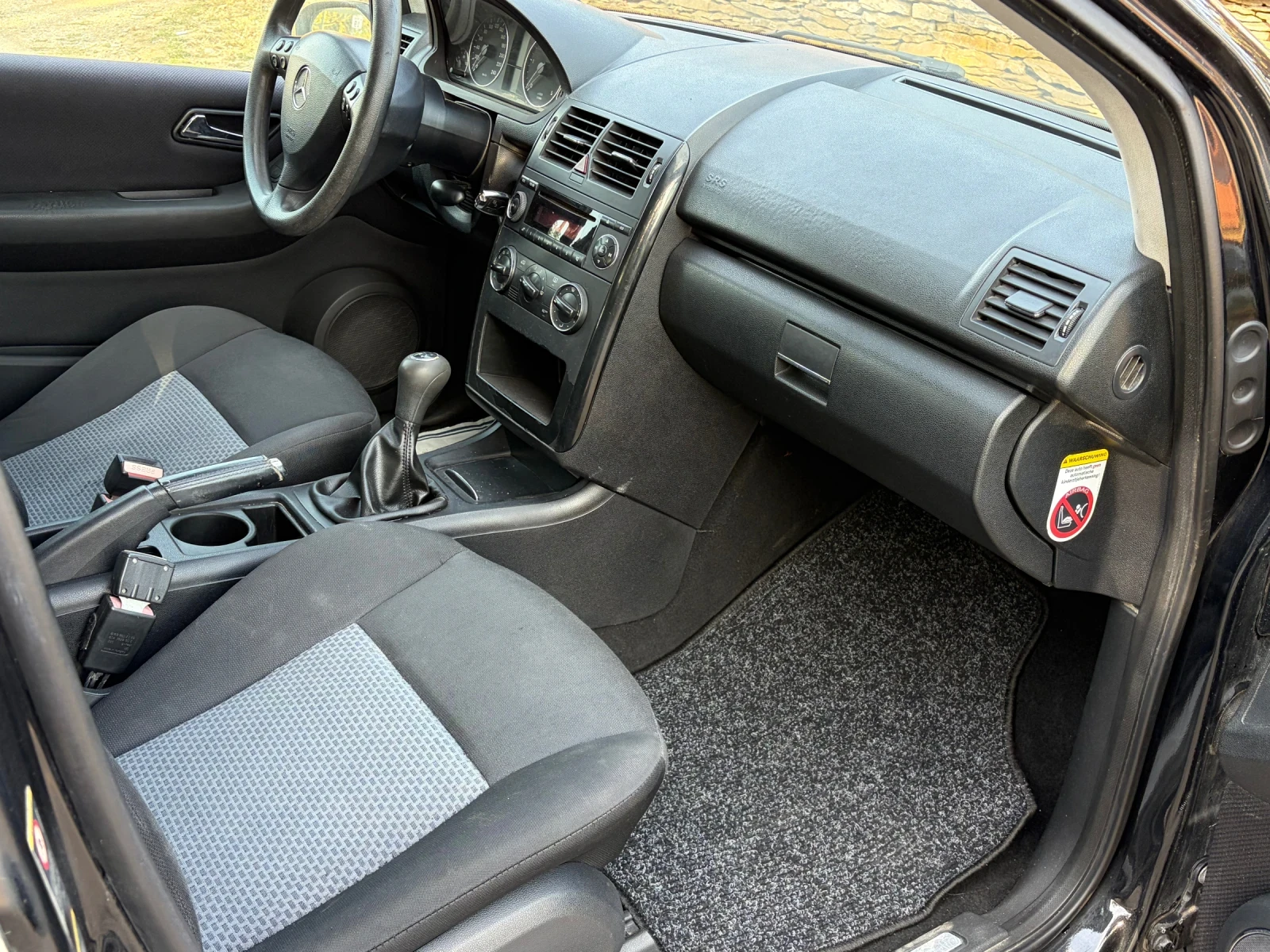 Mercedes-Benz A 160 2.0CDI, снимка 8 - Автомобили и джипове - 56345318