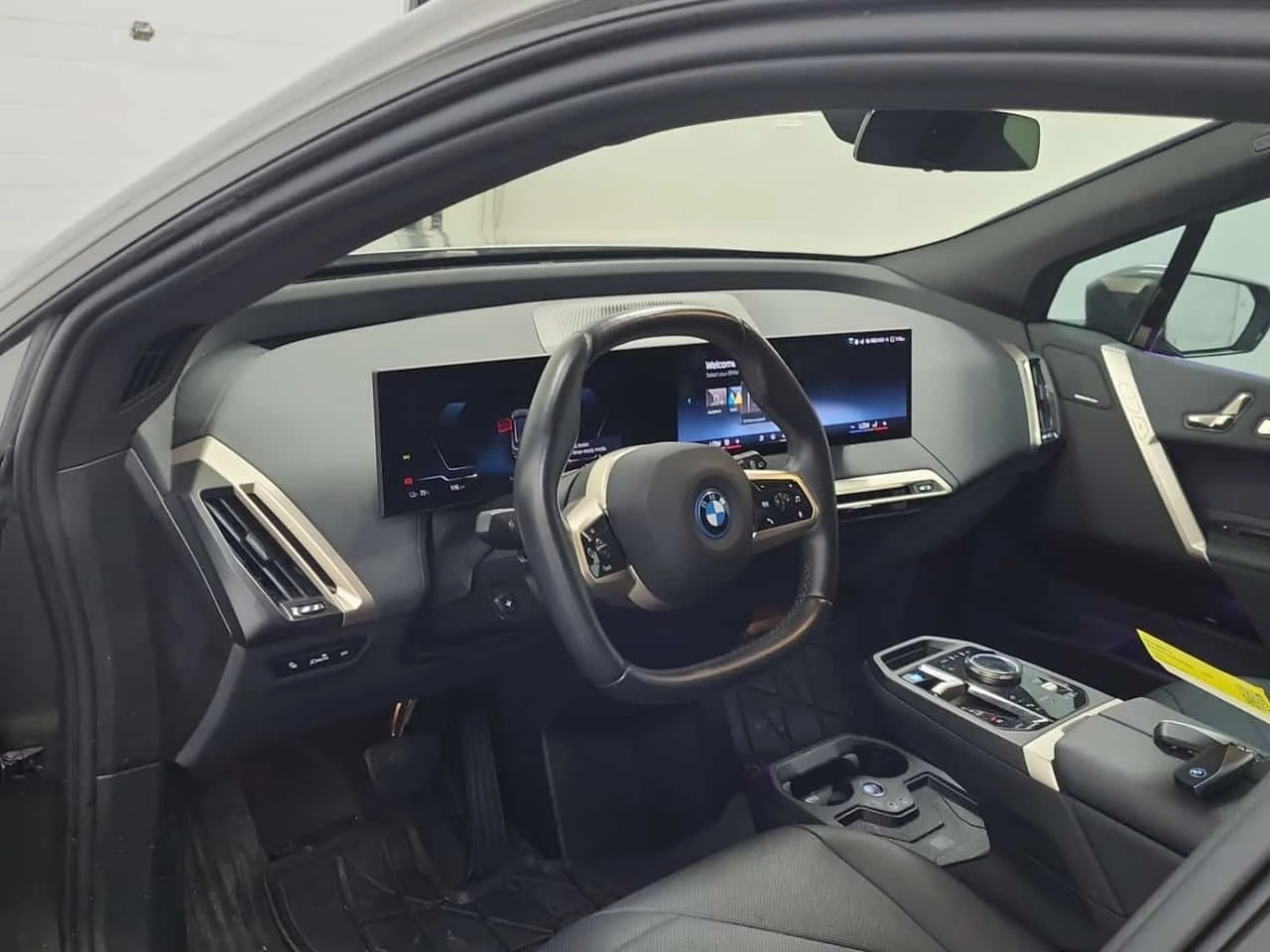 BMW iX Xdrive50 * ����������*  | Mobile.bg � ����������� 10