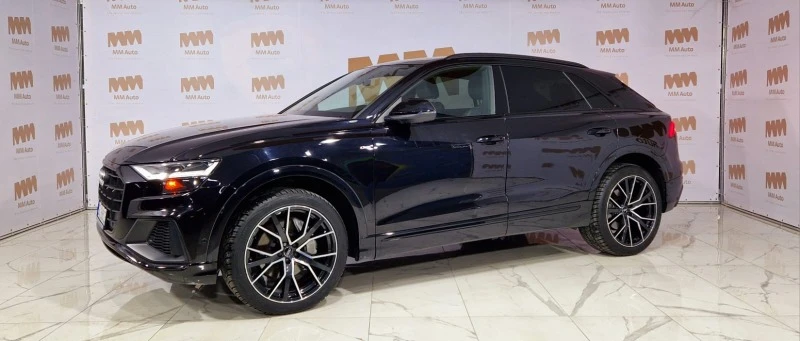 Audi Q8 quattro, S line, 360, панорама, Bang&Olufsen, снимка 1 - Автомобили и джипове - 44382532