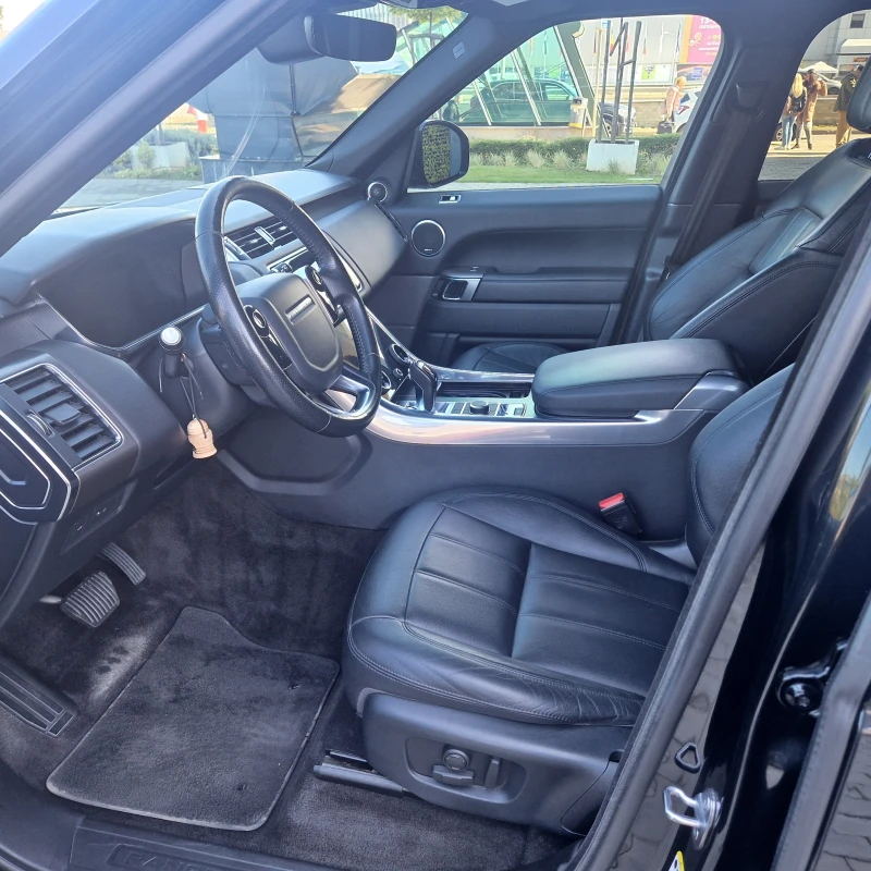 Land Rover Range Rover Sport 3.0 SDV6, снимка 8 - Автомобили и джипове - 47344508