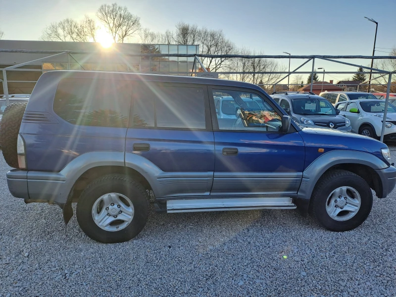 Toyota Land cruiser 3.0 d, снимка 8 - Автомобили и джипове - 49433975