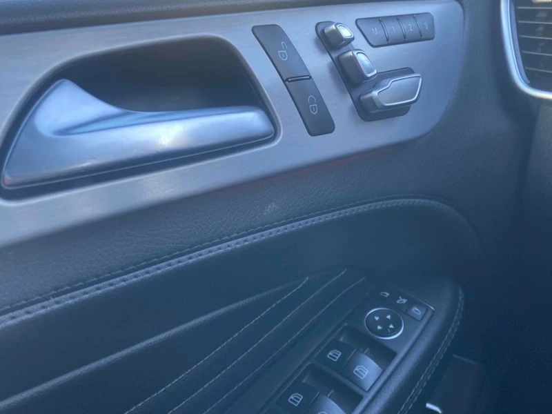 Mercedes-Benz GLE * AMG 43 * CARFAX * ЦЕНА ДО БГ, снимка 11 - Автомобили и джипове - 53165590