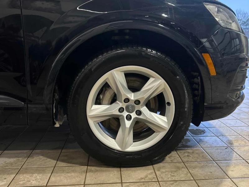 Audi Q7 * Technik * CARFAX * БЕЗ ПЪРВОНАЧАЛНА ВНОСКА, снимка 13 - Автомобили и джипове - 53182440