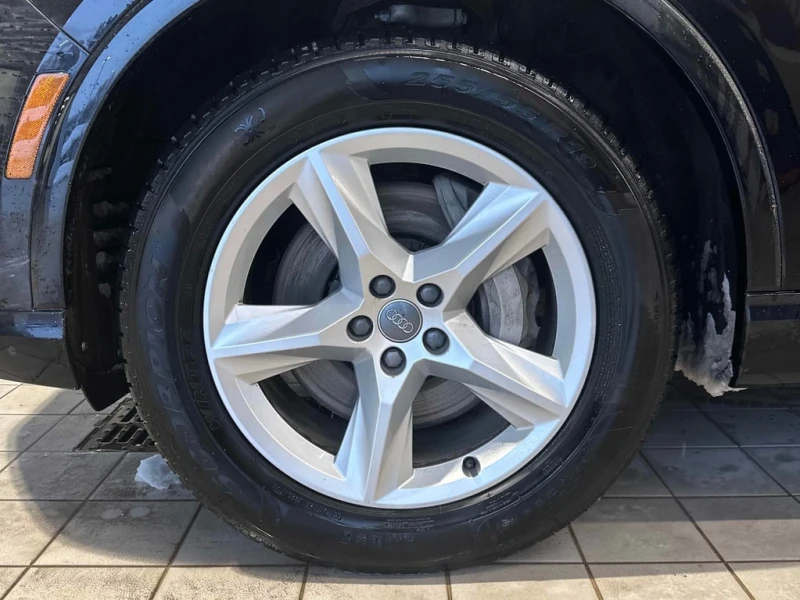 Audi Q7 * Technik * CARFAX * БЕЗ ПЪРВОНАЧАЛНА ВНОСКА, снимка 7 - Автомобили и джипове - 53182440