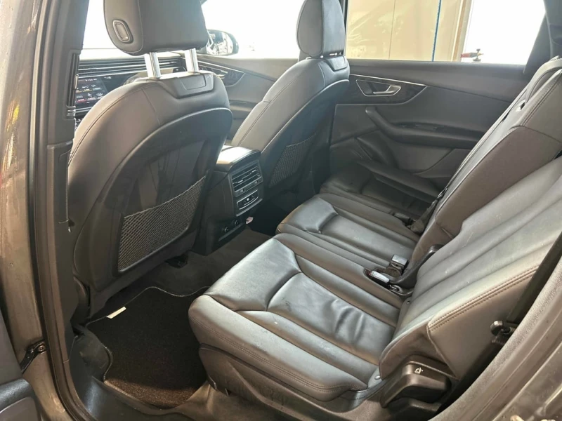Audi Q7 2021 QUATTRO * БЕЗ ПЪРВОНАЧАЛНА ВНОСКА, снимка 12 - Автомобили и джипове - 53206598