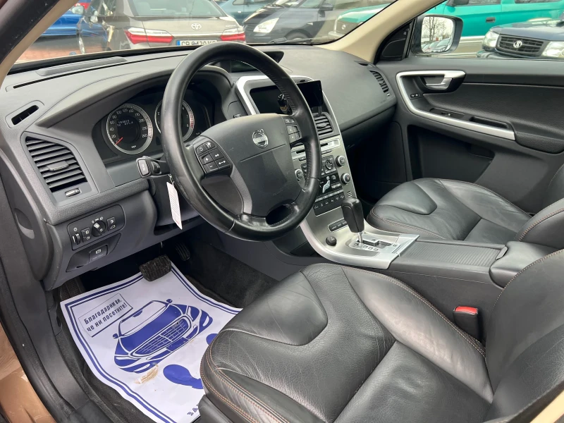 Volvo XC60 Т6 3.0 AWD* АВТОМАТИК* ШВЕЙЦАРИЯ* КОЖА* ТОП* , снимка 13 - Автомобили и джипове - 53261066