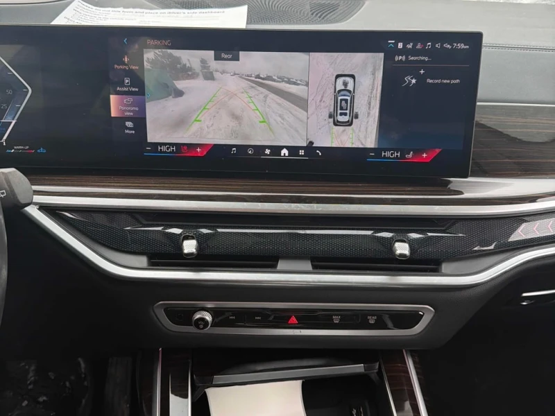 BMW X7 * xDrive40i * ДИСТРОНИК * 360 * ХЕД ЪП * H/K, снимка 8 - Автомобили и джипове - 53447979