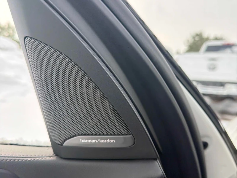 BMW X7 * xDrive40i * ДИСТРОНИК * 360 * ХЕД ЪП * H/K, снимка 11 - Автомобили и джипове - 53447979