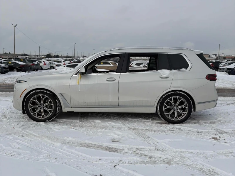 BMW X7 * xDrive40i * ДИСТРОНИК * 360 * ХЕД ЪП * H/K, снимка 2 - Автомобили и джипове - 53447979