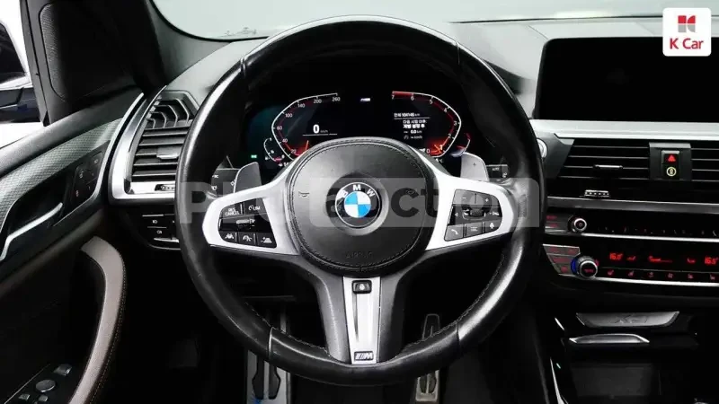 BMW X3 20i xDrive| ОБДУХВАНЕ| DISTRONIC| HEAD-UP| ВКЛ.ТЕХ, снимка 9 - Автомобили и джипове - 54568374