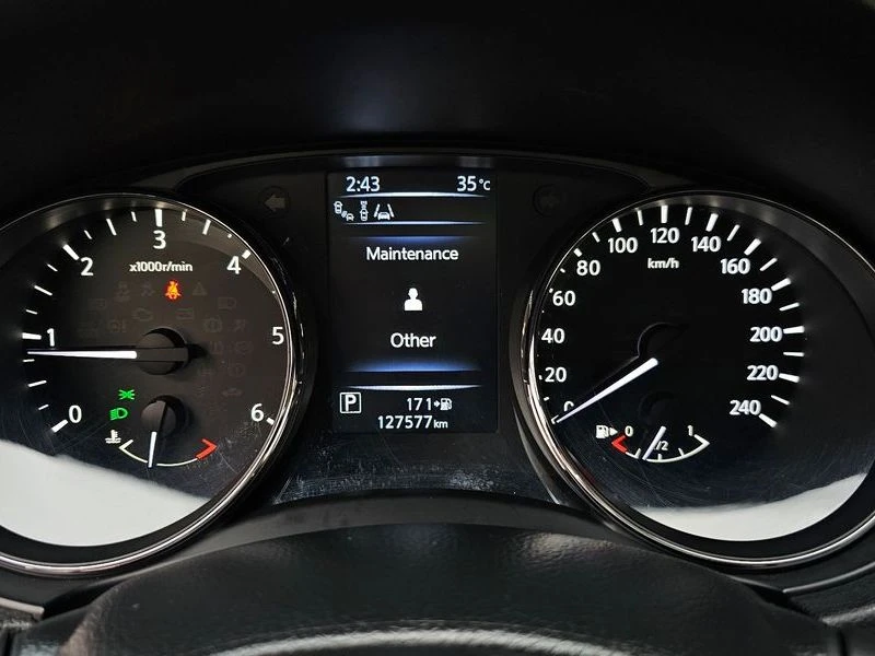 Nissan Qashqai 1.6 Platinum| 130к.с.| ВКЛ.ТЕХНОТЕСТ, снимка 8 - Автомобили и джипове - 55563639