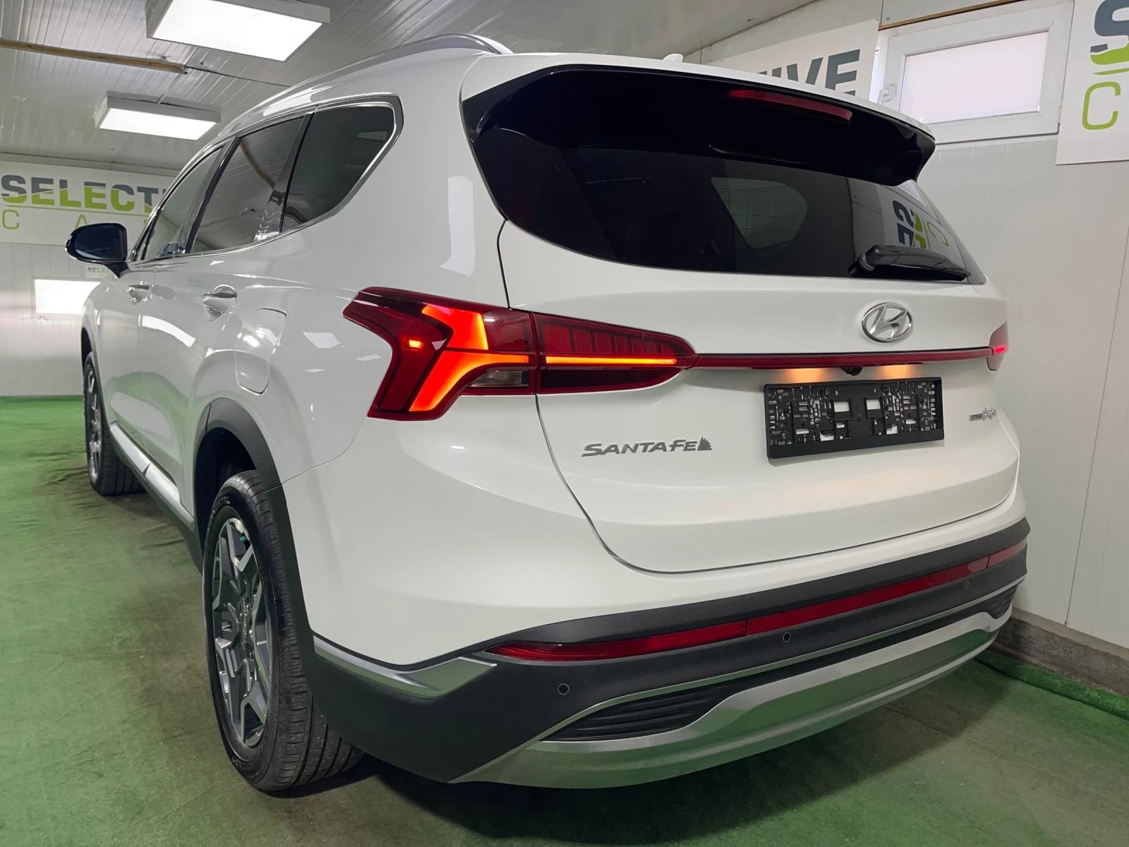 Hyundai Santa fe Plug-In Hybrid Luxury AWD - изображение 3