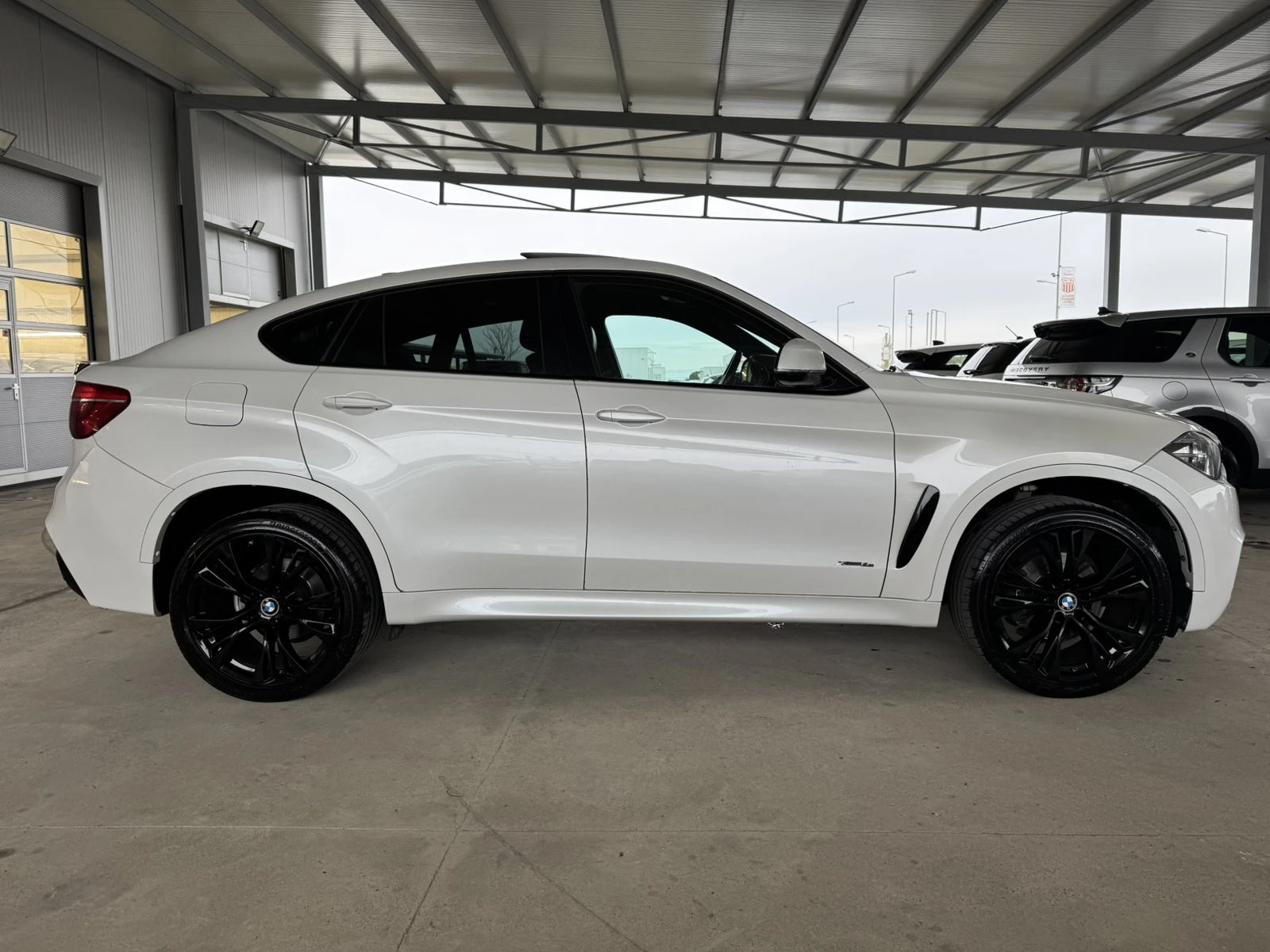 BMW X6 d* 3.0* Xdrive* M Performance* 258ps* НАВИ* КАМЕРА - изображение 6