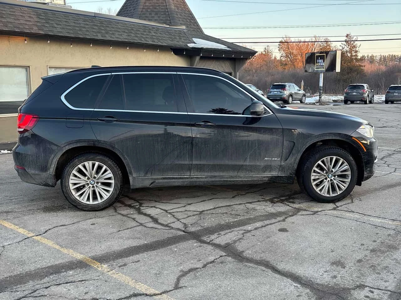 BMW X5 * AWD 4dr xDrive35d * ДИГИТАЛНО ТАБЛО* PANORAMA*  - изображение 3