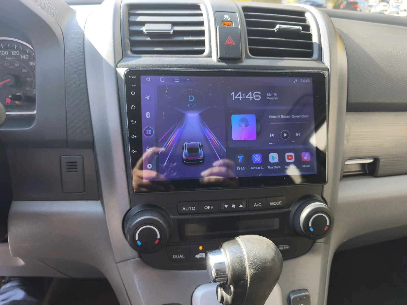 Honda Cr-v 2.4 AWD EXL, снимка 8 - Автомобили и джипове - 53878858