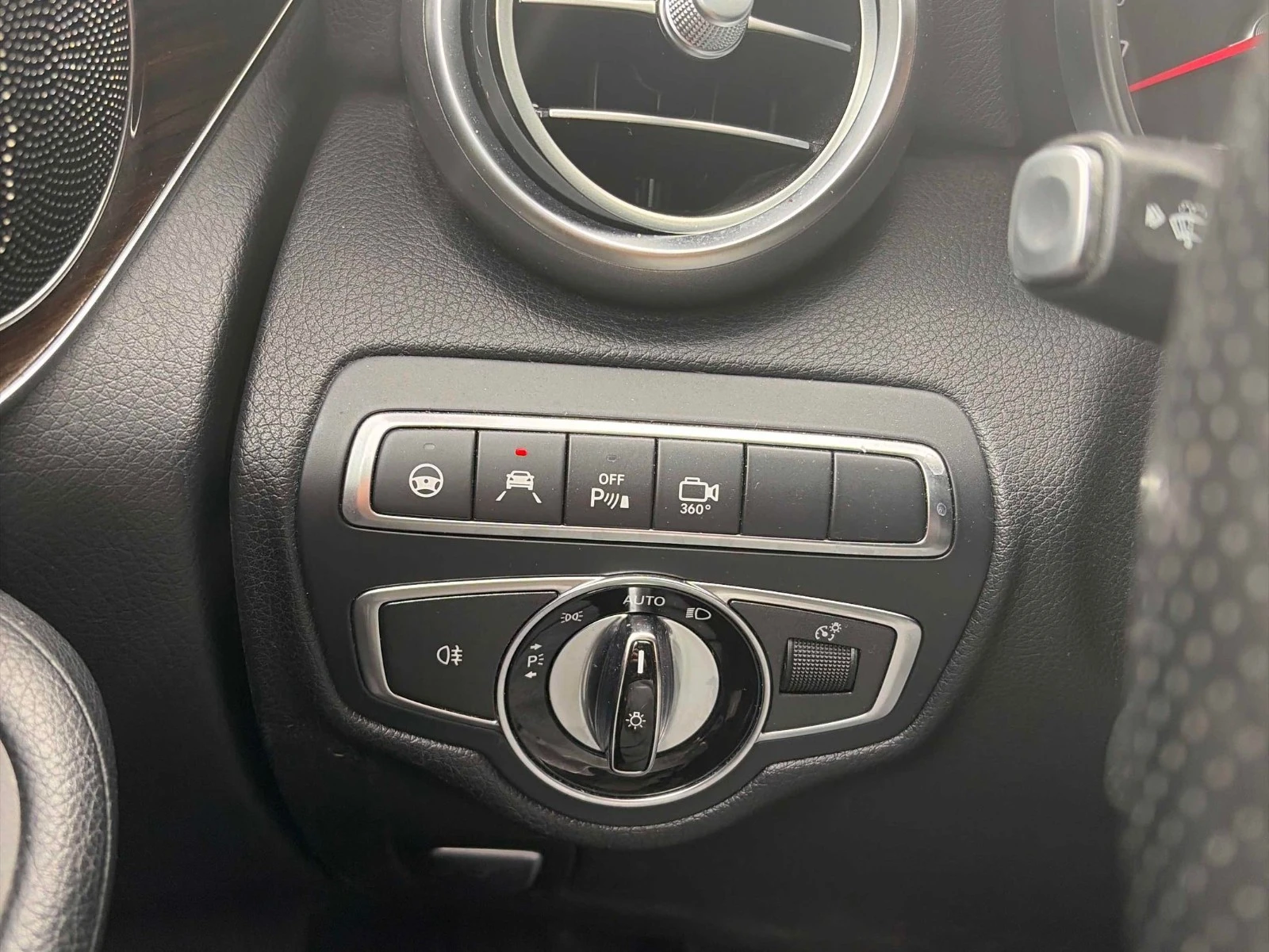 Mercedes-Benz GLC 300 АВТО КРЕДИТ, снимка 11 - Автомобили и джипове - 54024689