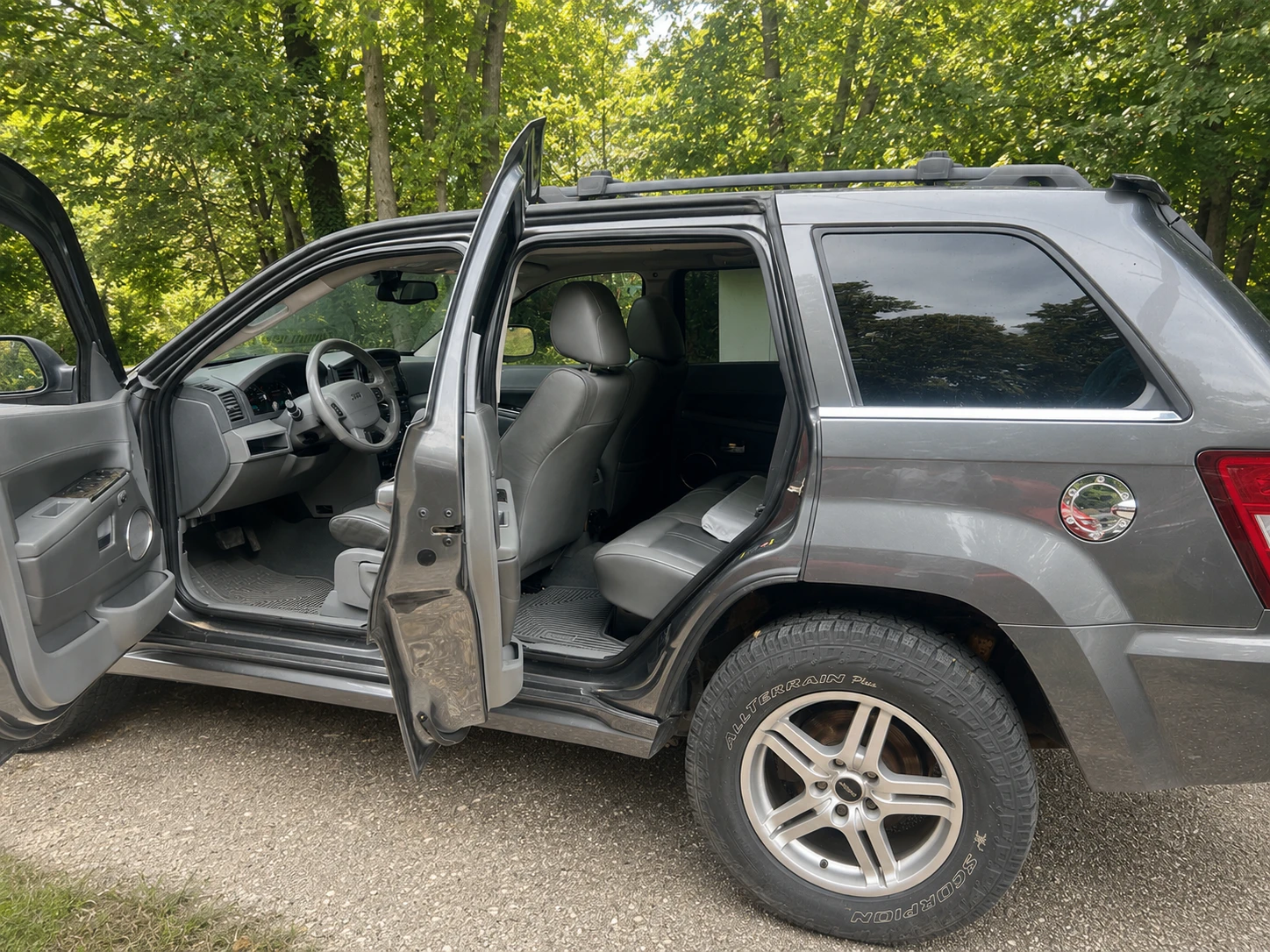 Jeep Grand cherokee 4.7 Limited Autom., снимка 8 - Автомобили и джипове - 55398751