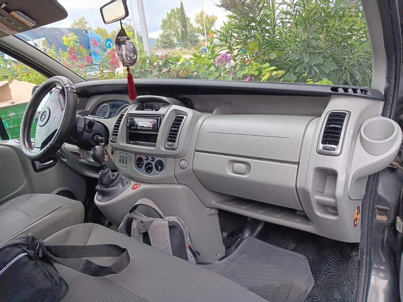 Opel Vivaro 2.00 CDTI, снимка 5 - Бусове и автобуси - 47702147