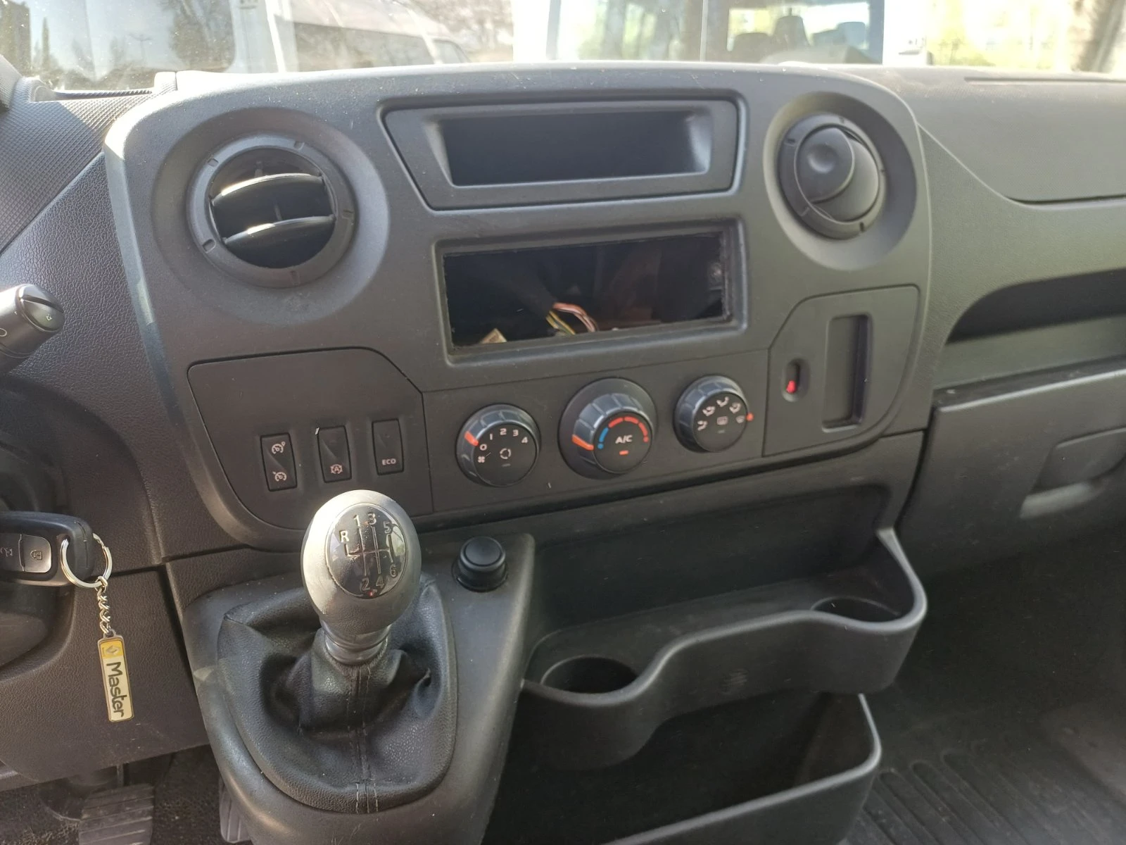 Renault Master 2.3 dci, снимка 10 - Бусове и автобуси - 54514256