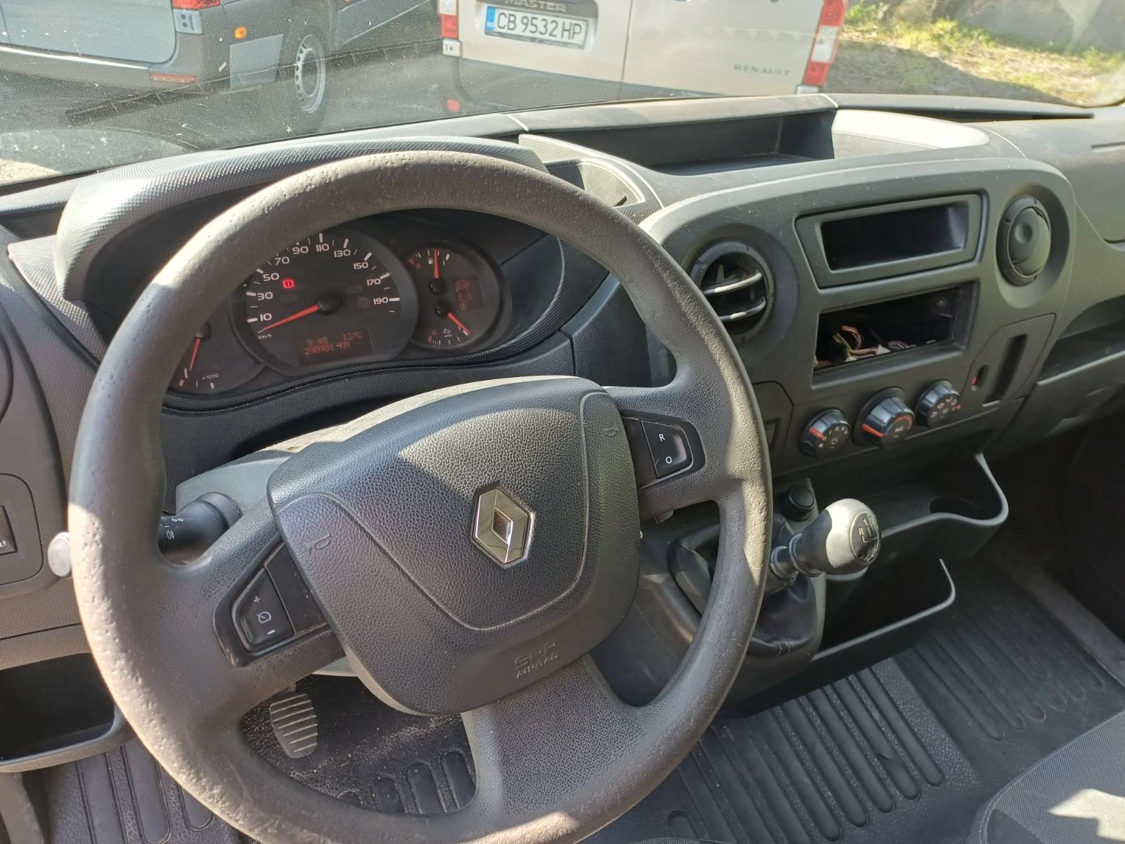 Renault Master 2.3 dci, снимка 12 - Бусове и автобуси - 54514256