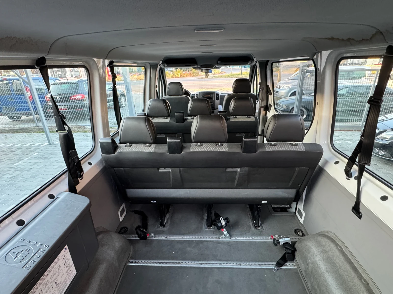 Mercedes-Benz Sprinter 315 7+ 1, снимка 9 - Бусове и автобуси - 56620376