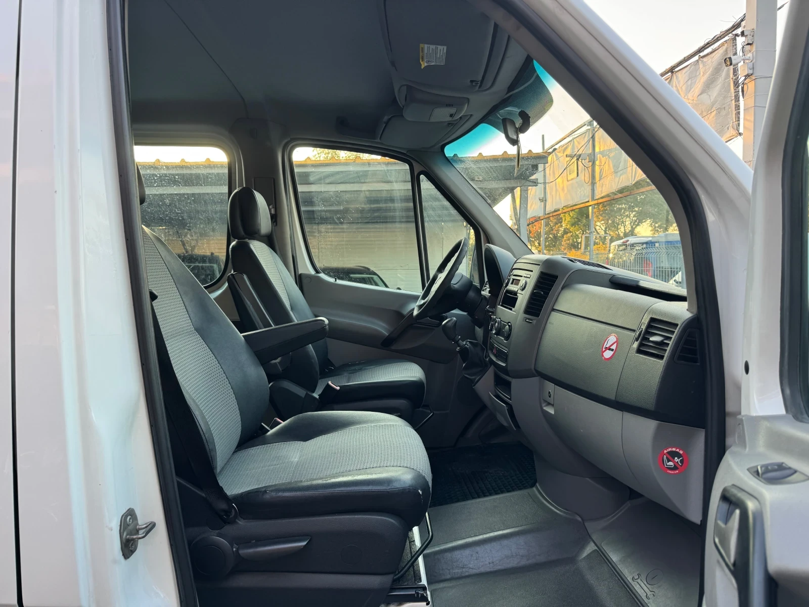 Mercedes-Benz Sprinter 315 7+ 1, снимка 4 - Бусове и автобуси - 56620376