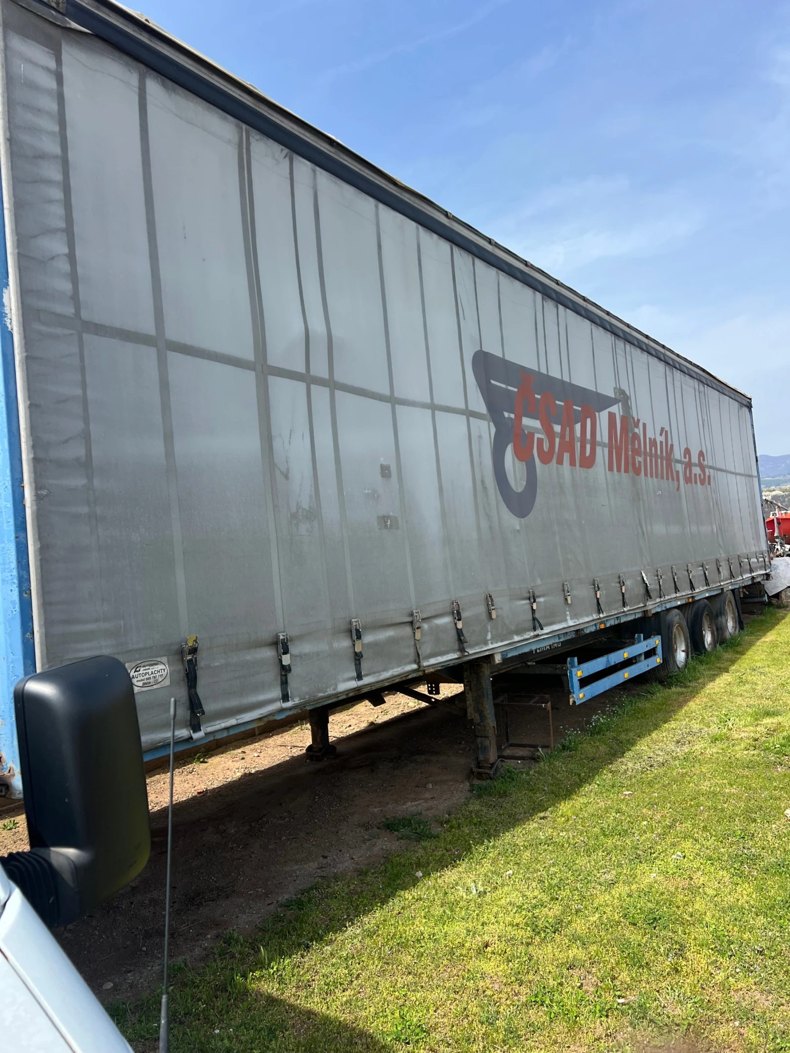 Полуремарке Krone МЕГА