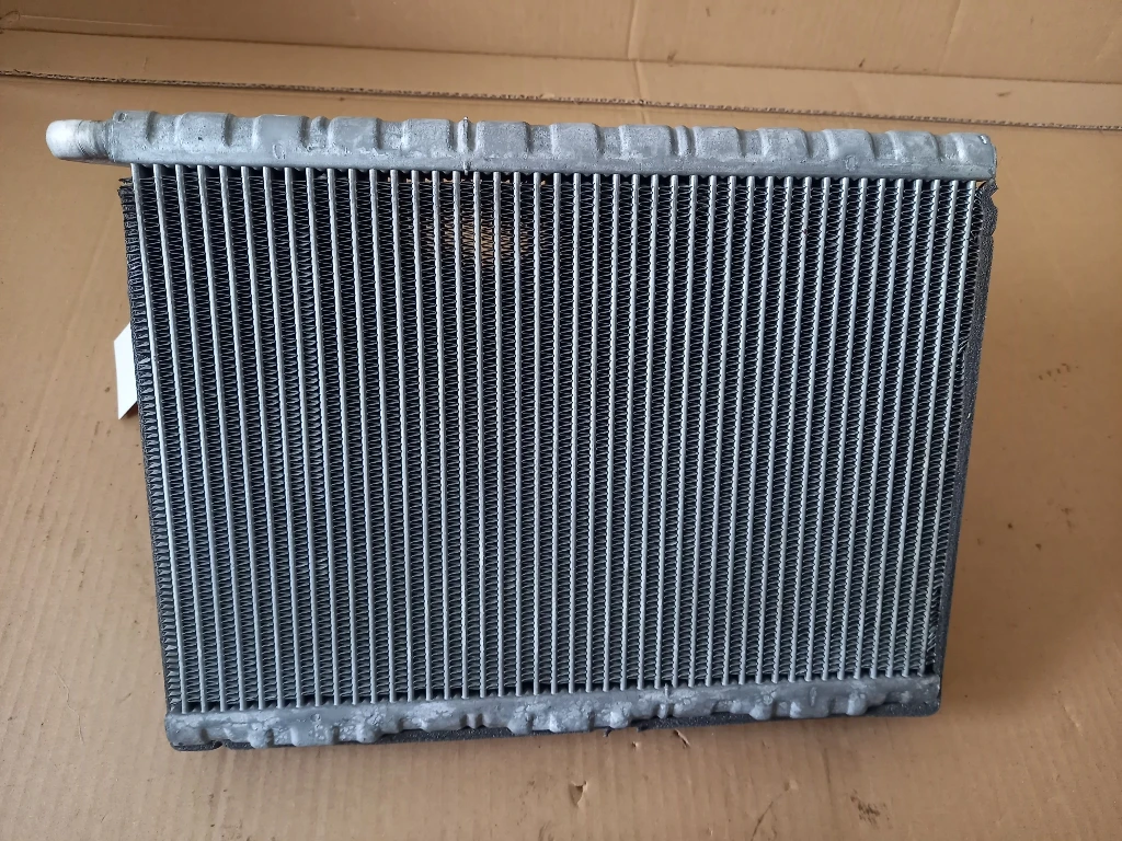     3008 1.6  | Mobile.bg   1