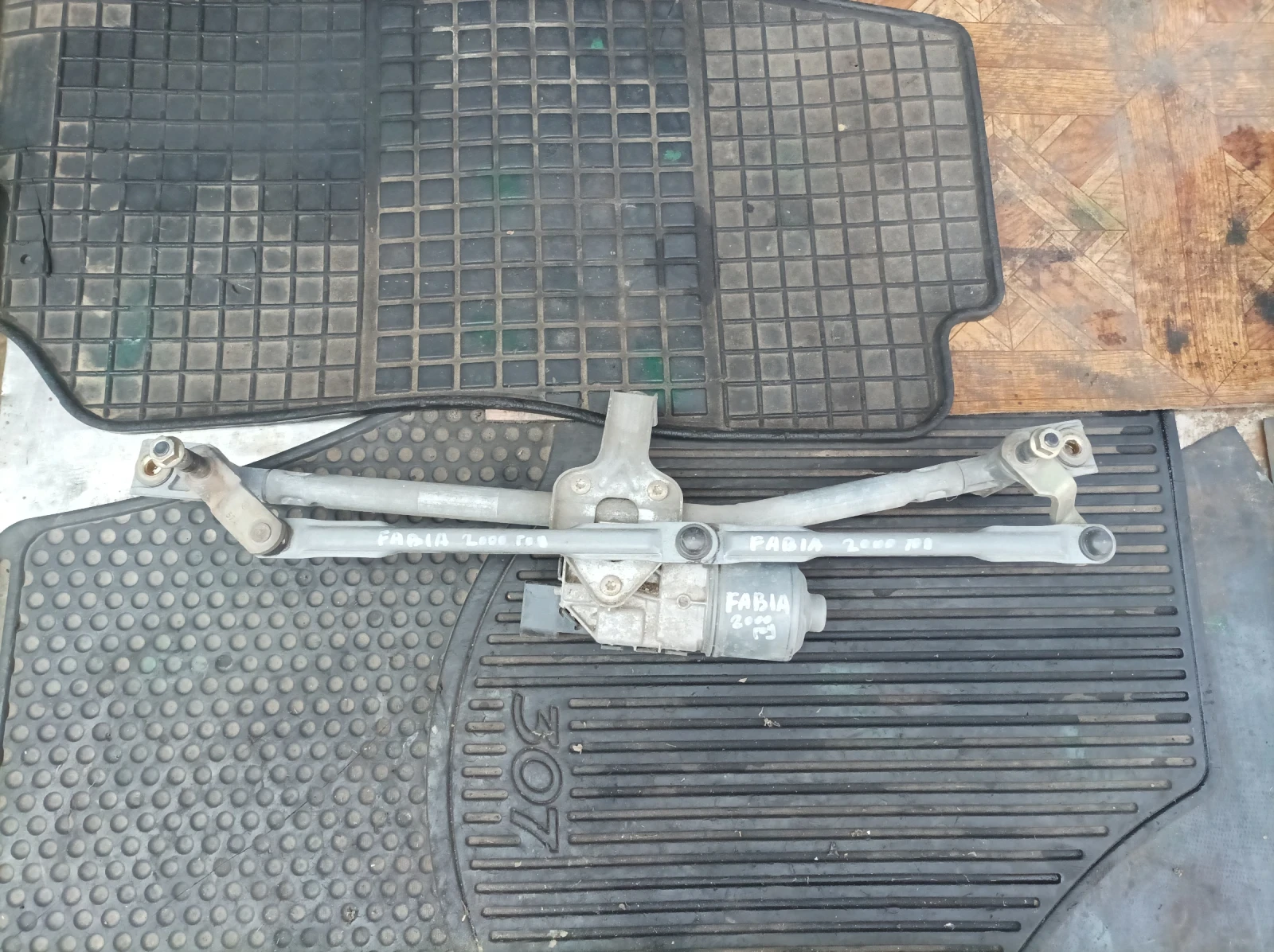 ������� �������� ������ �� ����� �����. 2000 ���. | Mobile.bg � ����������� 4