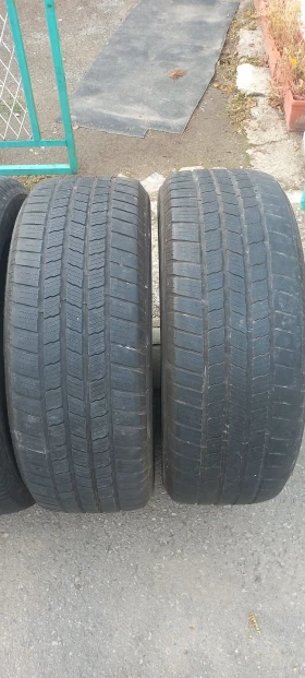 Гуми Всесезонни 235/55R19, снимка 9
