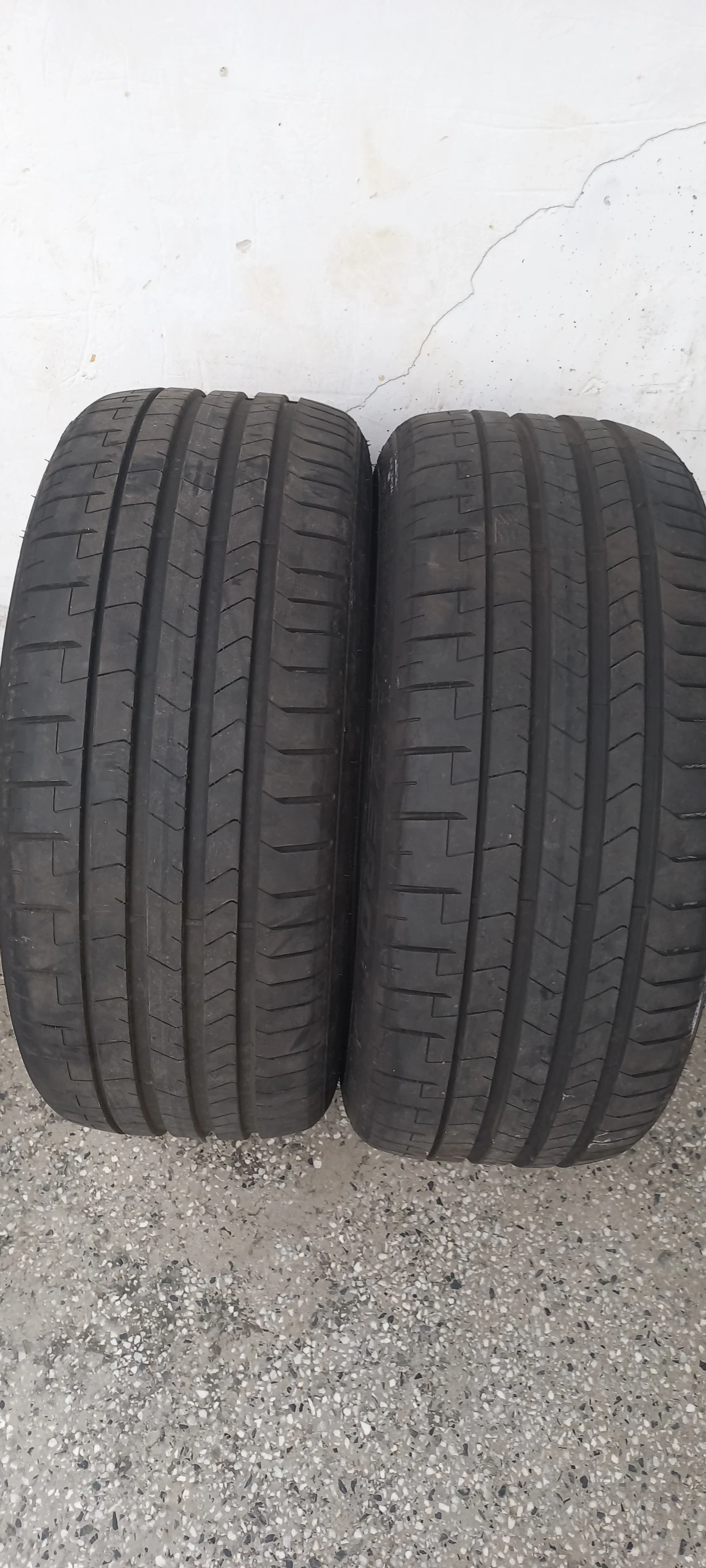  235/35R20 | Mobile.bg   1