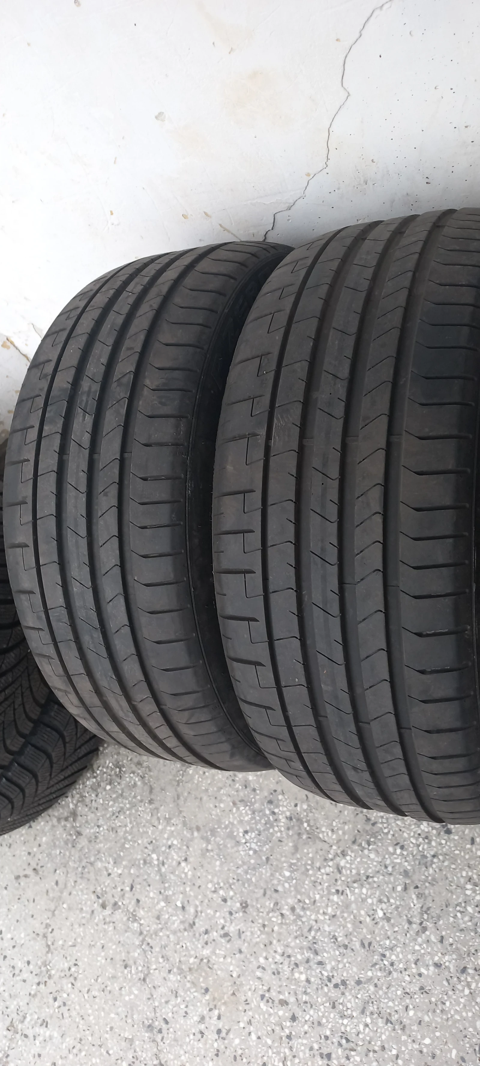  235/35R20 | Mobile.bg   6