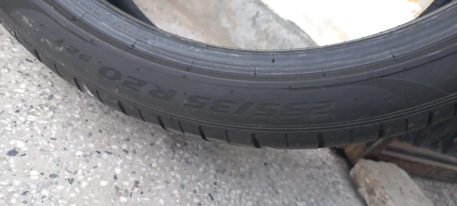  235/35R20 | Mobile.bg   9