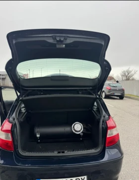 BMW 118, снимка 5