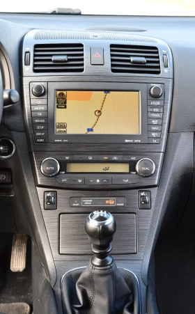 Обява за продажба на Toyota Avensis 1.8 VVT-i ~15 900 лв. - изображение 11