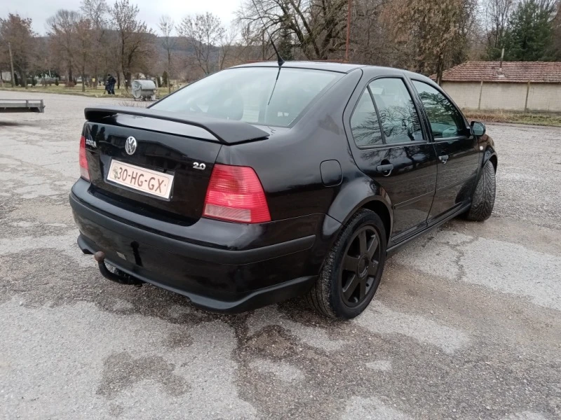 VW Bora 2.0 KLIMA, снимка 4 - Автомобили и джипове - 39306080