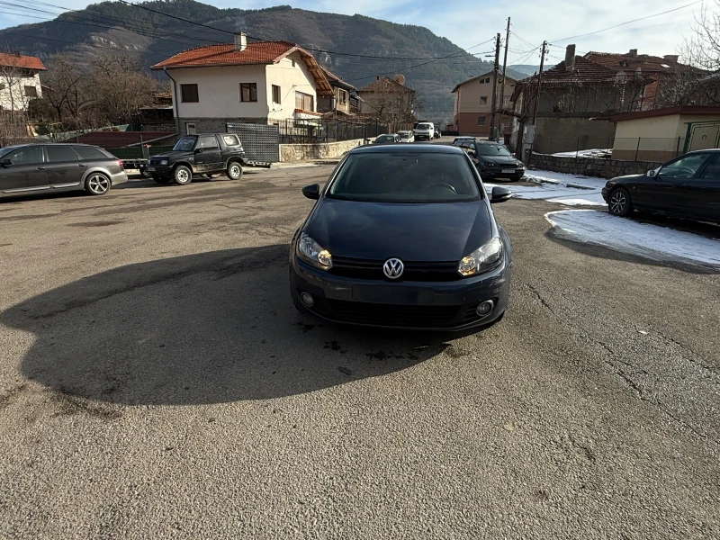 VW Golf, снимка 1 - Автомобили и джипове - 48569185