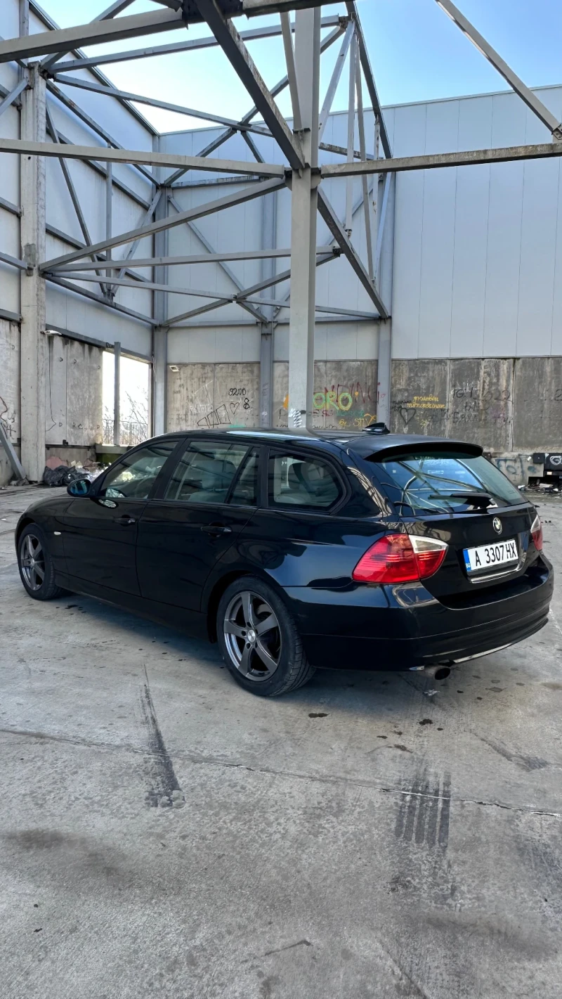 BMW 320 D, снимка 5 - Автомобили и джипове - 48719629